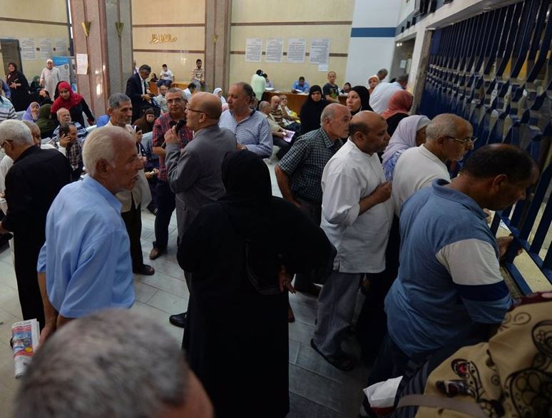 أمين عام نقابة أصحاب المعاشات ينتقد تعطل الخدمات ويطالب بمحاسبة مسؤولي النظام الجديد