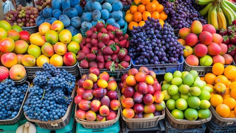 أسعار الفاكهة بسوق العبور اليوم.. التفاح المصري يصل إلى 70 جنيهًا للجملة