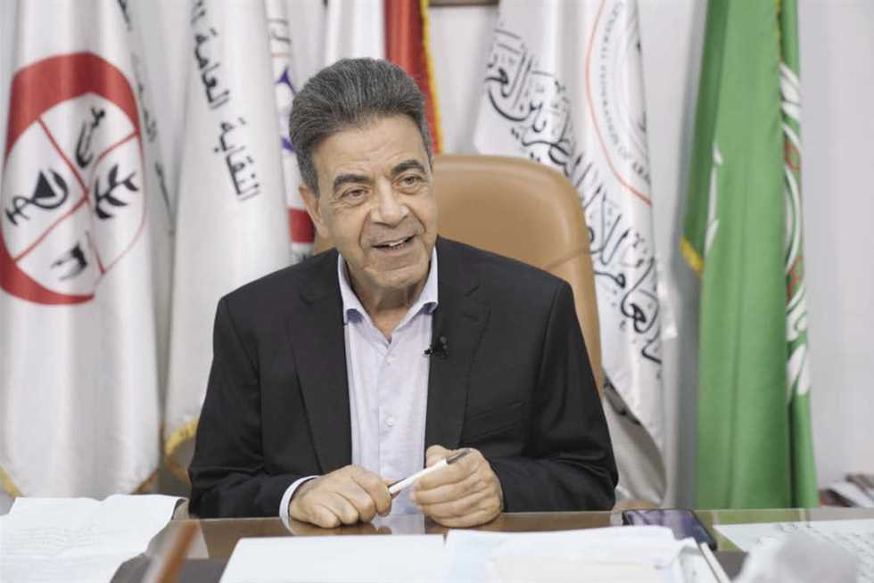 نقيب البيطريين: 75% من الأمراض الناشئة لدى الإنسان مصدرها الحيوان
