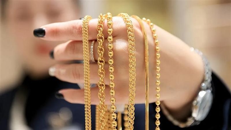 تراجع مفاجئ لسعر جرام الذهب 18 جنيهًا في منتصف تعاملات الثلاثاء