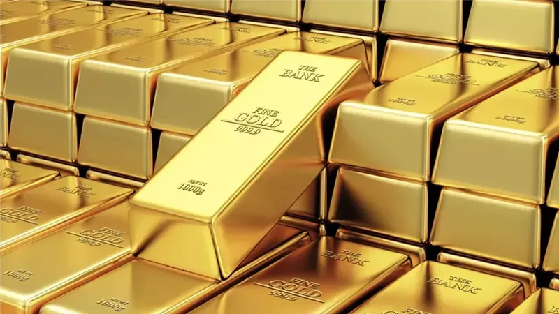 الذهب يسجل أعلى مستوى في 7 أسابيع بدعم تراجع الدولار وعوائد السندات