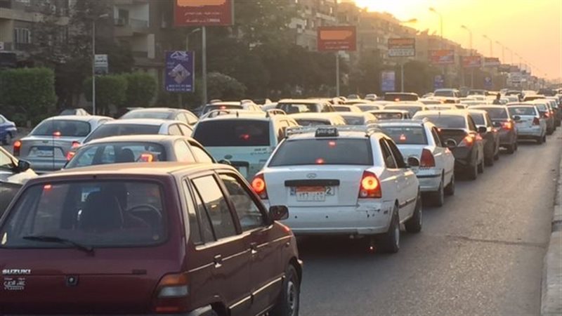 حركة مرورية متوسطة على طرق ومحاور القاهرة الكبرى صباح الخميس