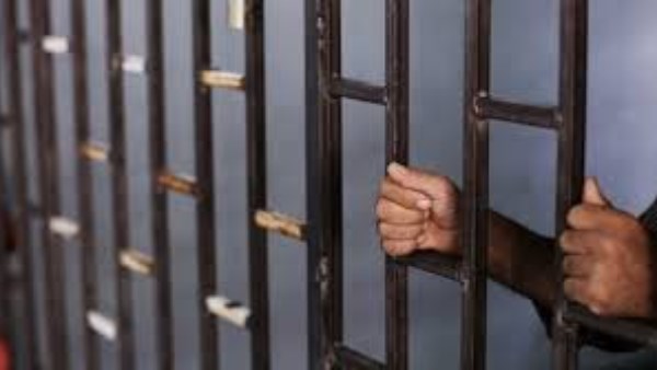 حبس عامل توصيل 4 أيام لاتهامه بخطف حقيبة سيدة في التجمع الأول