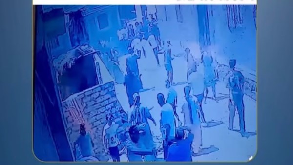 القبض على طرفي مشاجرة بالعصي الخشبية بسبب خلافات الجيرة في البحيرة