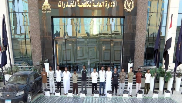مصرع 3 عناصر جنائية وضبط مخدرات وأسلحة بقيمة 130 مليون جنيه