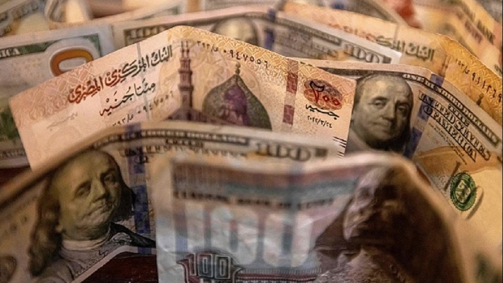 البنك المركزي: 1.602 تريليون جنيه حجم النقد المتداول خارج البنوك في فبراير