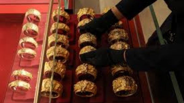 استقرار أسعار الذهب في مصر.. عيار 21 يسجل 6325 جنيهًا للبيع