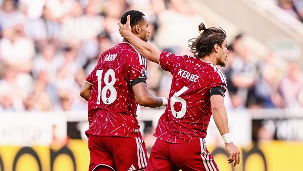 تقارير: ليفربول يفاوض ريال مدريد لاستعادة ألكسندر أرنولد