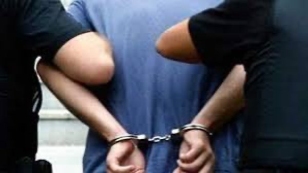 حبس متهم بسرقة 5 هواتف من طلاب داخل ملعب بأوسيم