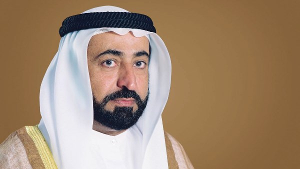 حاكم الشارقة يعتمد رفع الحد الأدنى للعيش الكريم إلى 20 ألف درهم شهريًا