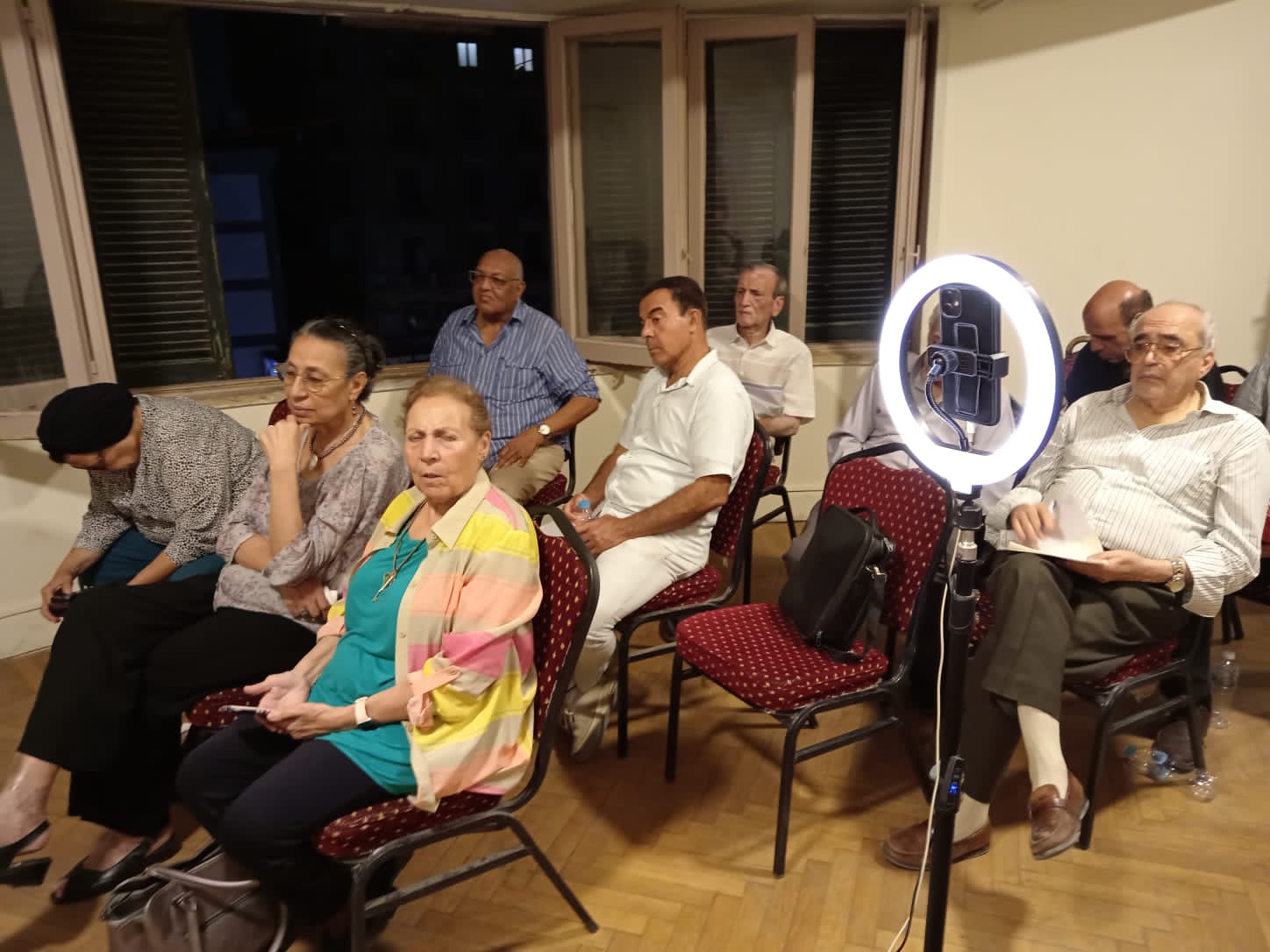 في مؤتمر لـ "التحالف الشعبي" بدعوة للقوى الوطنية.. خبراء وسياسيون ينقدون التوسع في القروض وتصفية أصول الدولة.. ويحذرون من مساس المفاوضات بـ "قناة السويس"