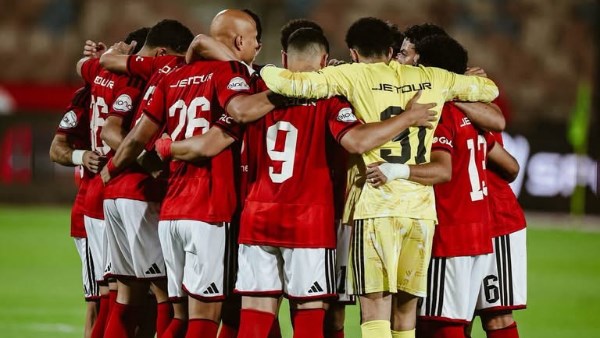 الأهلي يبحث تدعيم دفاعه قبل انتقالات يناير.. ومحمود الجزار ضمن الخيارات