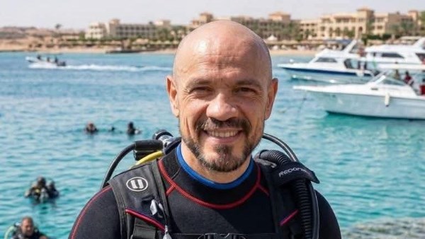 نقل جثمان أحمد الرشيدي للطب الشرعي بعد وفاته في مشاجرة أسرية بالهانوفيل
