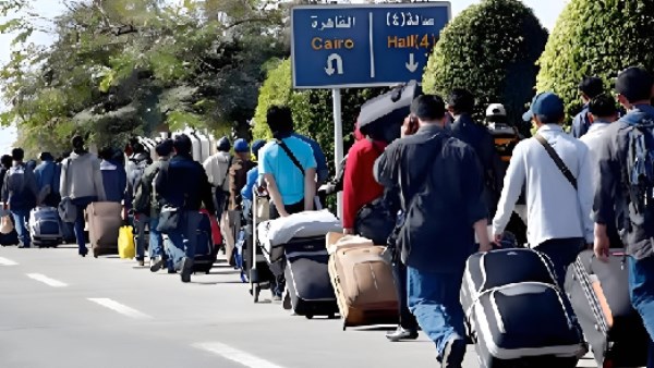 الحكومة تمد مهلة توفيق أوضاع الأجانب المقيمين بصورة غير شرعية لعام إضافي