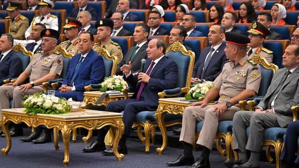 السيسي: الإلحاح لإسقاط الدولة ما زال موجودًا ودورات الأكاديمية تبني الإنسان