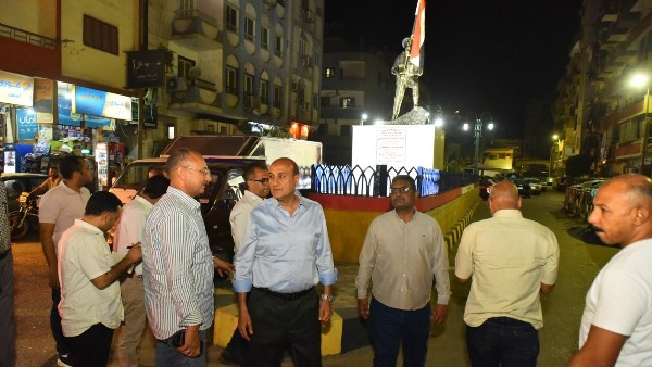 محافظ أسيوط يتفقد ميدان التجنيد بحي شرق بعد انتهاء أعمال تنفيذه