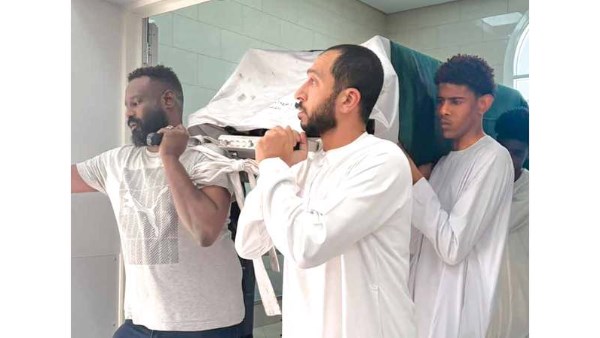 وفاة سودانية خلال ولادة توأمها في دبي بعد انتظار 12 عامًا