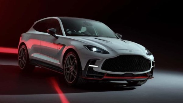 أستون مارتن DBX GT تجمع 707 أحصنة وتسارعًا إلى 100 كم/س في 3.3 ثانية