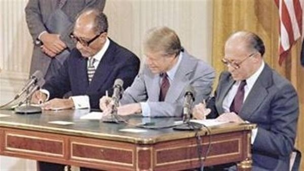 من العبور إلى طابا.. محطات استرداد مصر كامل سيناء