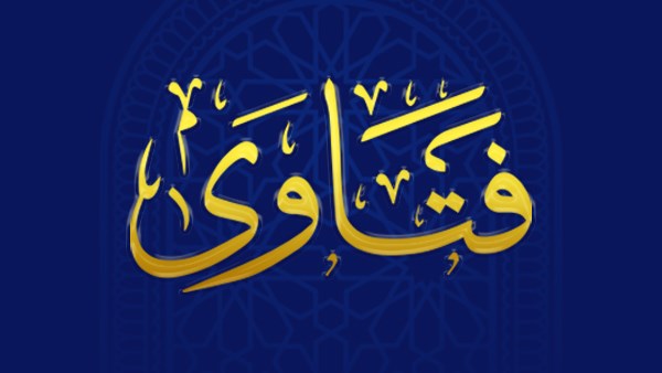 دار الإفتاء توضح حكم عمرة التطوع والصلاة على النبي داخل الصلاة وأداء الفروض في المنزل