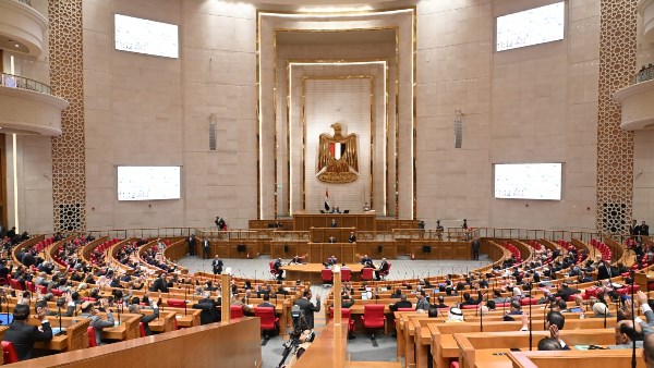 مشروع قانون لدعم الأسرة يحدد سقف النفقة بـ5 آلاف جنيه والمصروفات الدراسية بـ30 ألفًا
