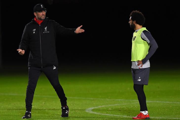 محمد صلاح يرفض هدايا ماني.. ورسالة تحذير من كلوب للفرعون المصري