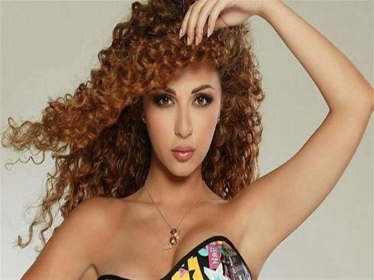 ميريام فارس ترقص وتغنى مع عائلتها احتفالا بالكريسماس