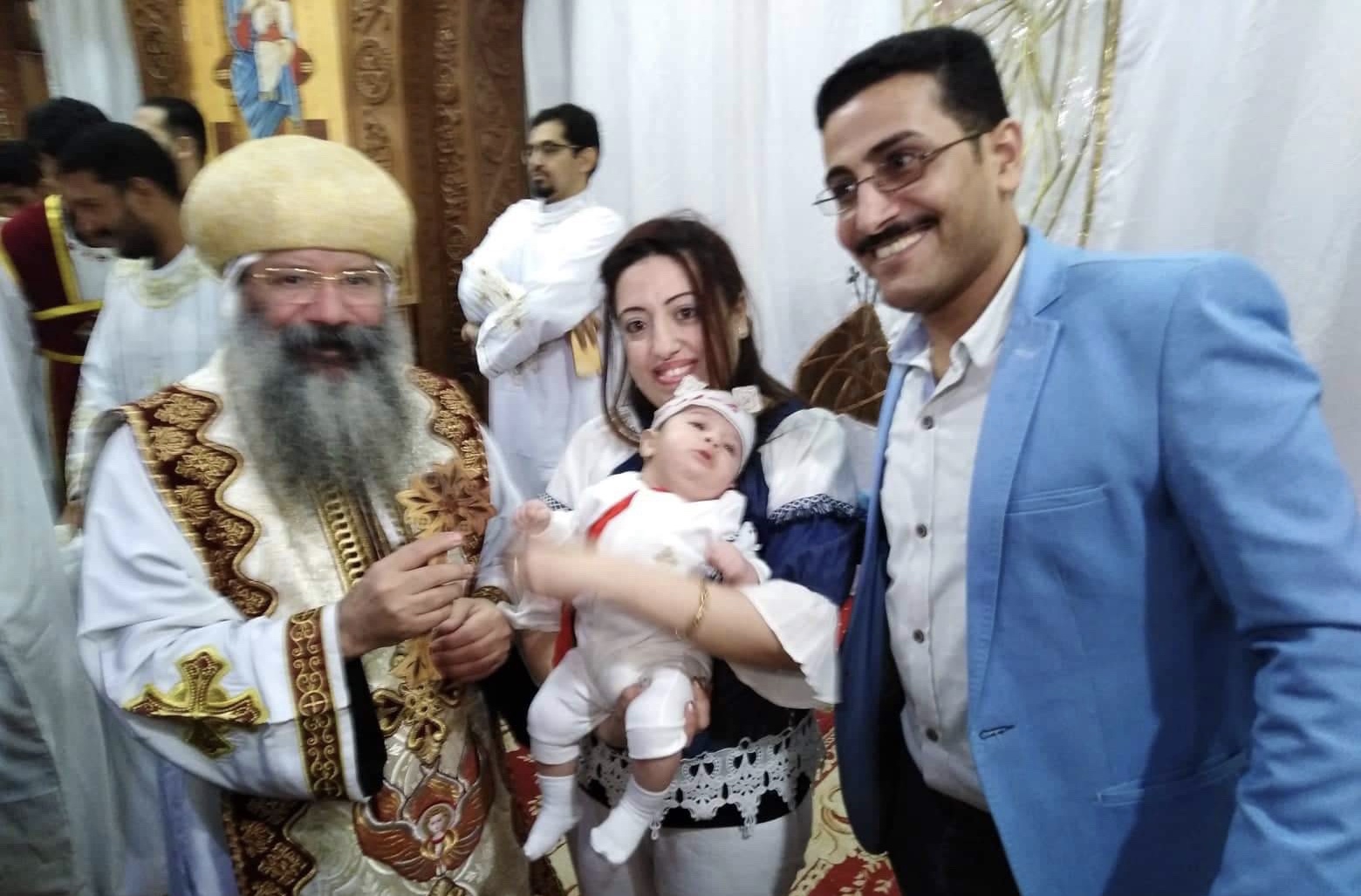 أسرة تحرير السلطة الرابعة تهنئ الزميل ريمون ناجي بمعمودية نجله روجيه