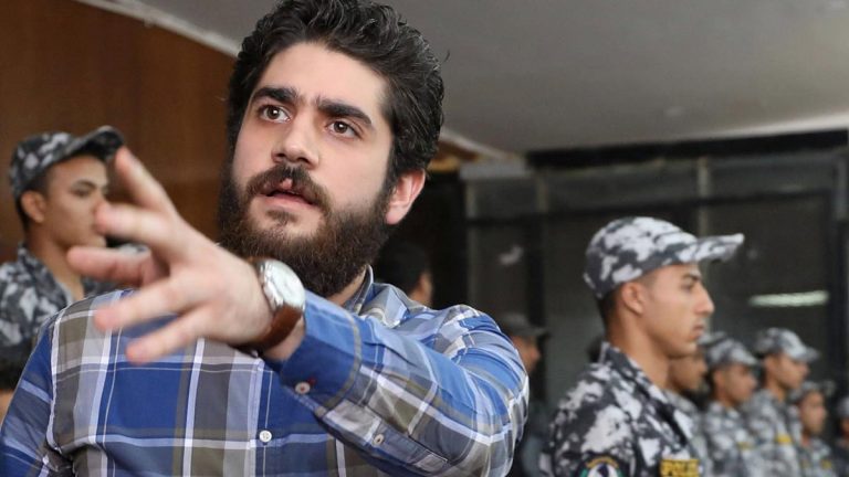 دفن نجل محمد مرسي بعد موافقة النيابة العامة