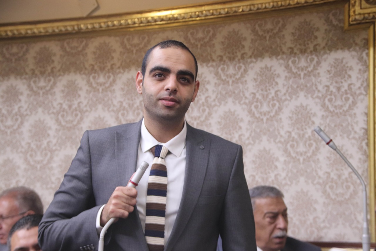 "مطالبا بتعديله "..النائب حسن عمر : قانون المحليات المقترح لا يخدم الشباب "فيديو"