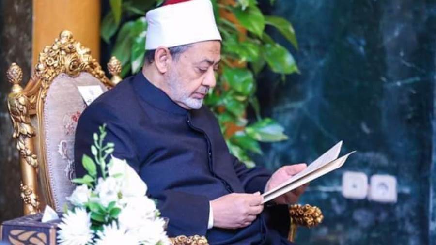 "وكيل الأزهر" يعلن نتيجه أوائل الثانوية الأزهرية "أدبي فتيات"