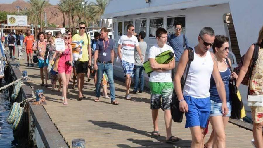البطوطى يكشف تفاصيل إطلاق الحكومة لحمله ترويجية دولية للسياحة