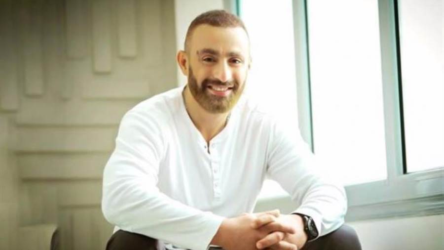 ماهو سبب خضوع الفنان احمد السقا لعملية جراحية فى الحنجرة؟