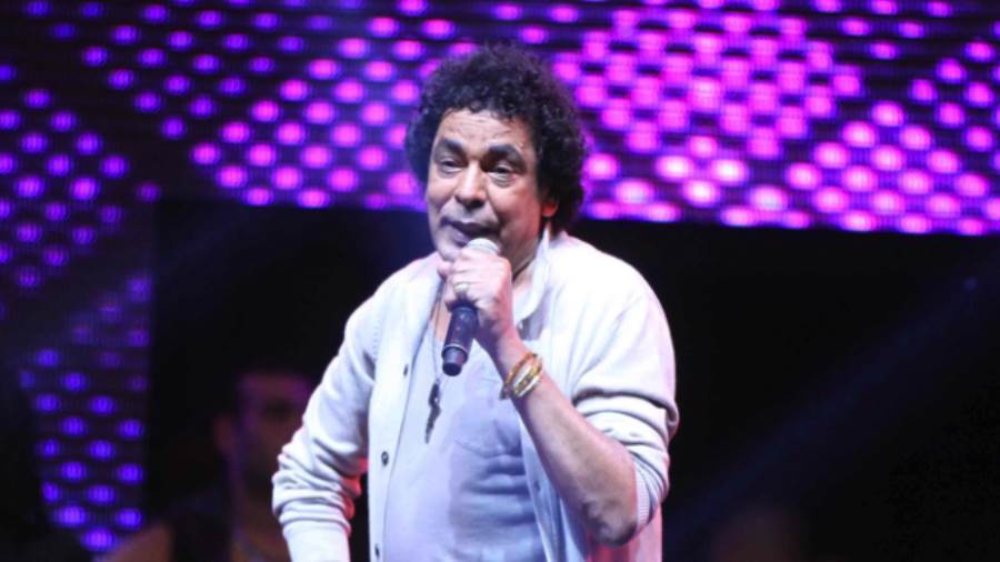 مصطفى كامل يطمئن جمهور الكينج ..حالته مستقرة