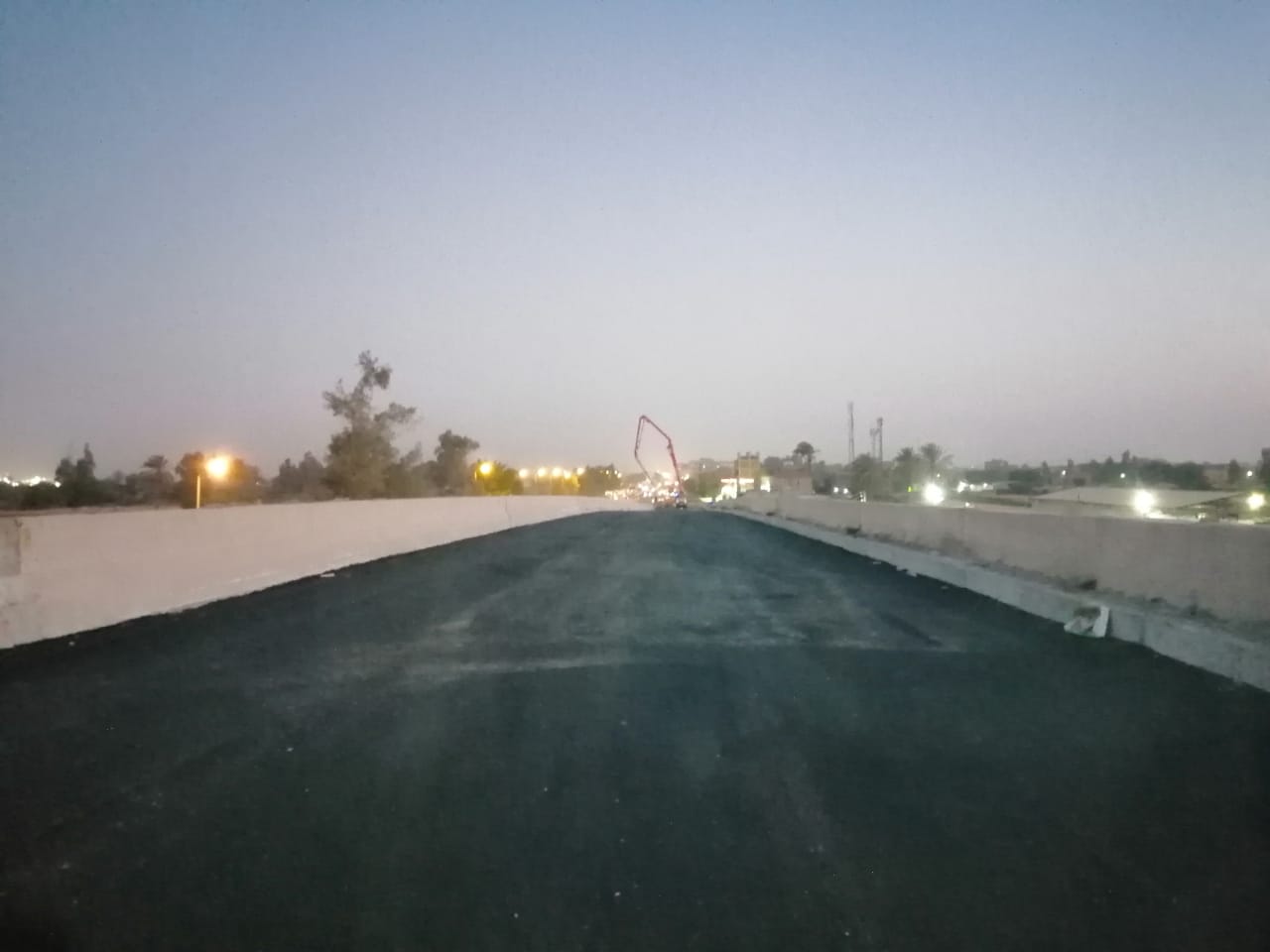 وزير النقل: 932 مليون جنيه تكلفة إنشاء 6 كبارى بطريق القاهرة - الإسكندرية