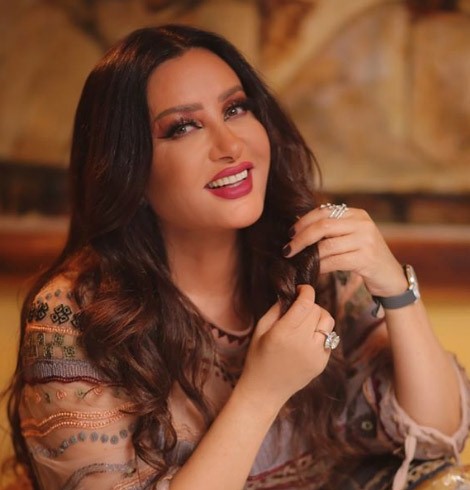 رسالة مؤثرة من أم لابنها ..لطيفة تنتهي من تصوير كليب تسلملي