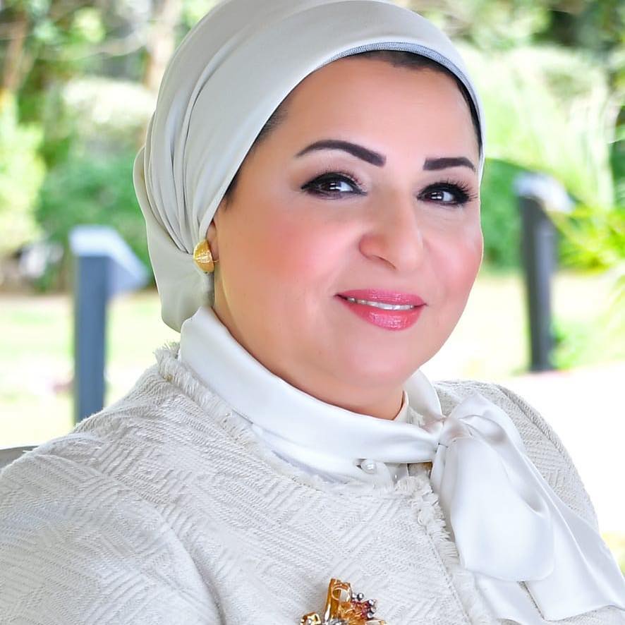 انتصار السيسي توجه التهنئة للشعب بمناسبة أعياد الربيع