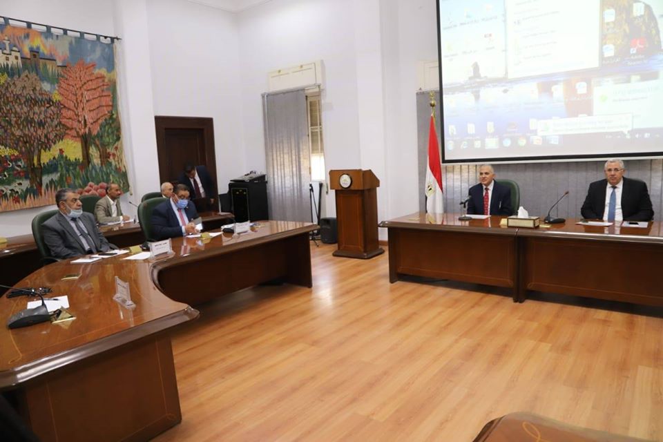 وزيرا الزراعة والري يبحثان القضايا المشتركة وآلية العمل على تطوير النظم