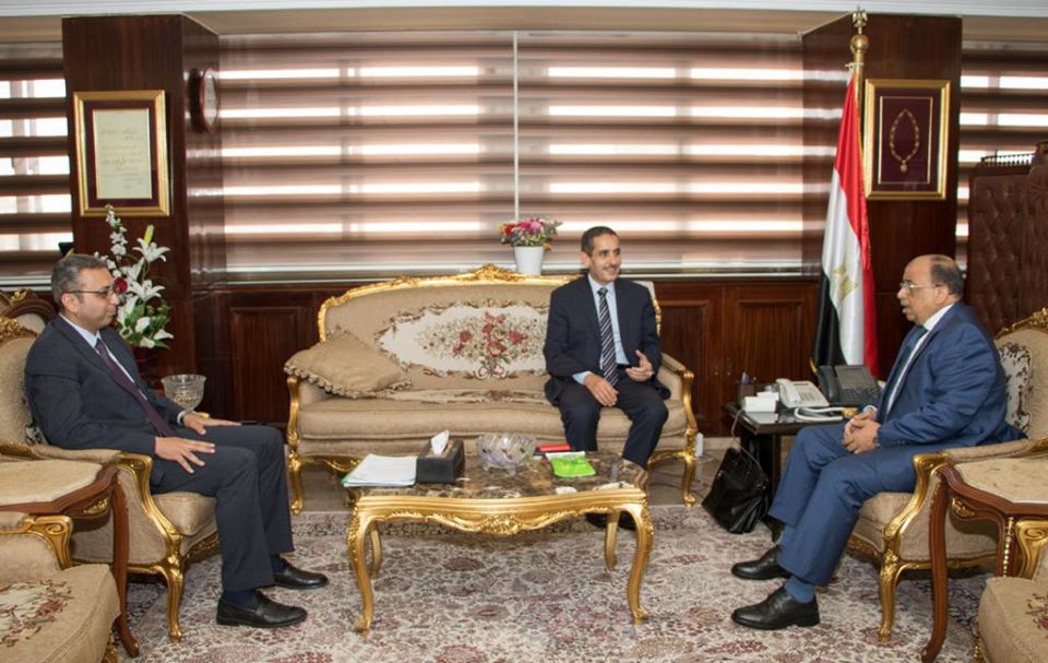 وزير التنمية المحلية يبحث مع محافظ الغربية مخالفات البناء ومواجهة كورونا والتخلص من المخلفات الصلبة