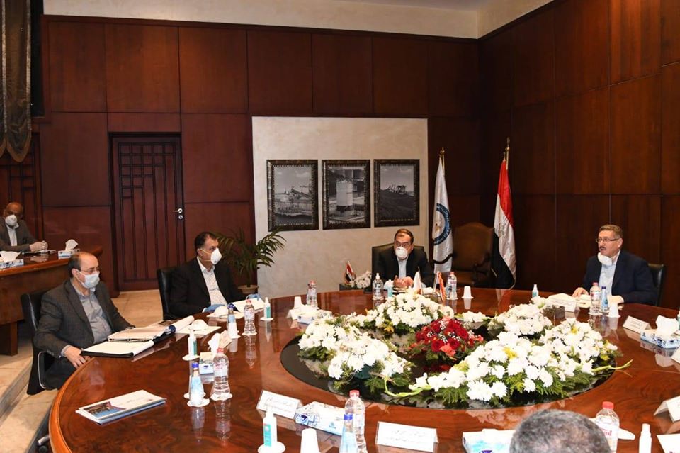 وزير البترول: مشروعات التكرير تهدف دعم استقرار المنتجات البترولية