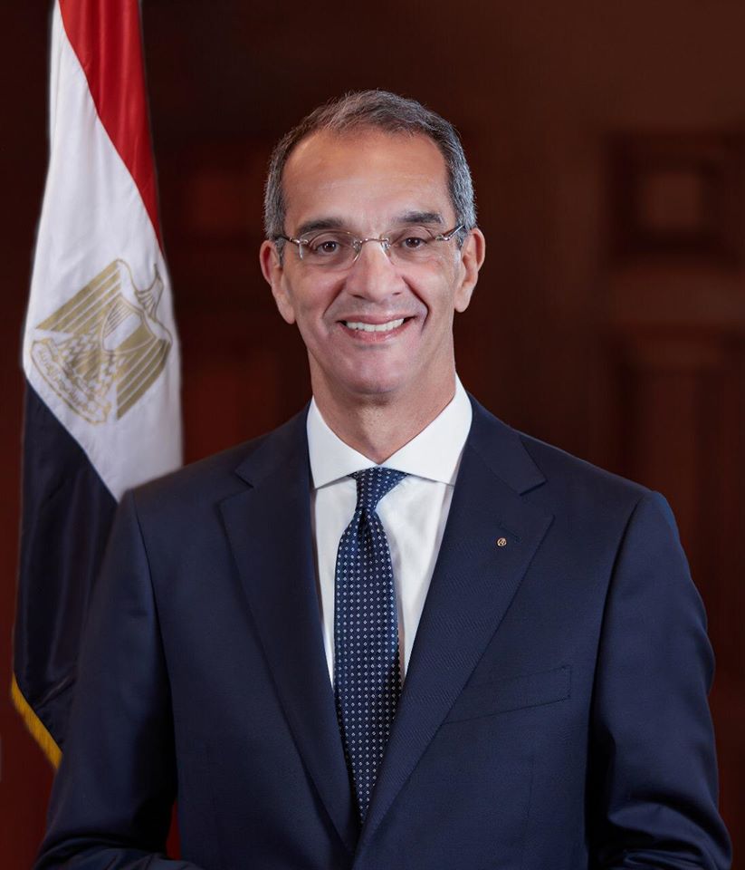 وزير الاتصالات: ربط كافة قواعد البيانات مع منظومة الرقم القومى العقارى