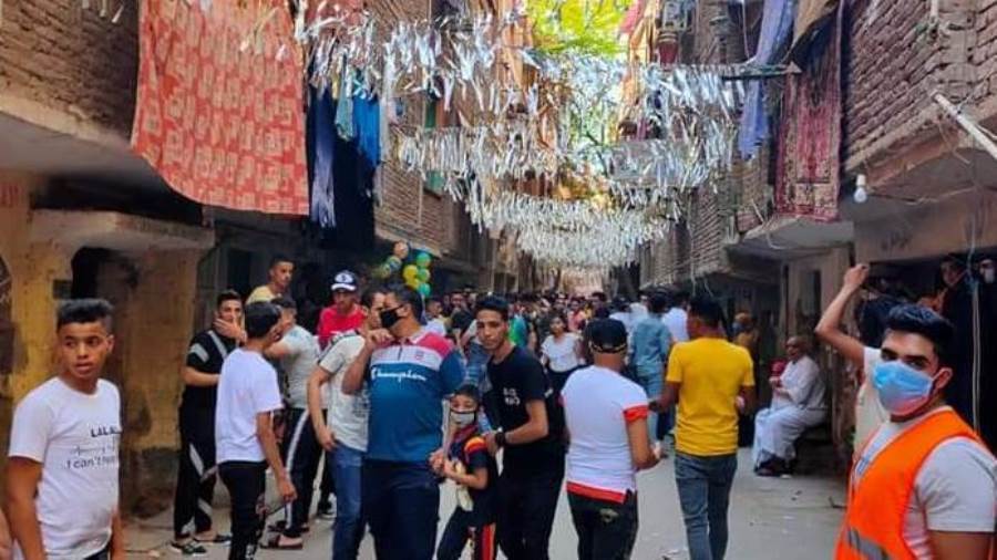 "تقاليع الافراح "شباب ترقص شبه عراه فى افراح الغربيه