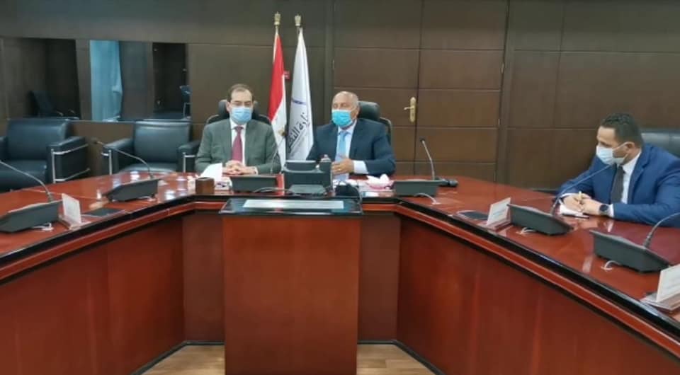 وزيرا النقل والبترول يبحثان إعادة تأهيل ورفع كفاءة خط سكة حديد قنا/ سفاجا /أبو طرطور