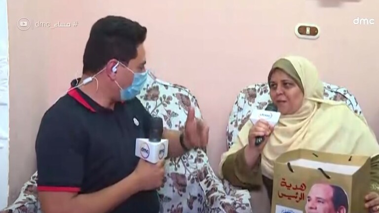 سيدة القطار تكشف عن هدية السيسي وبعض الجنود