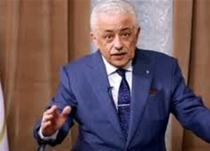 طلاب الثانوية العامة بالشعبة الأدبية يؤدون امتحان التاريخ غدا