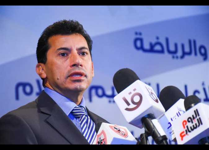 وزير الرياضة يوجه بالتعاون مع تنمية الصعيد لتنفيذ مشروعات بمراكز الشباب