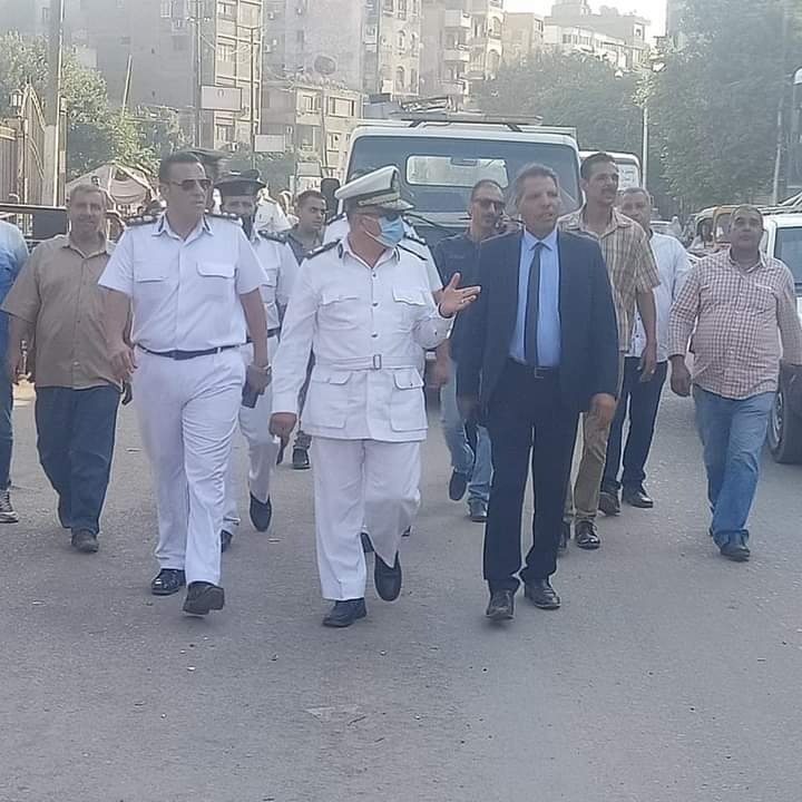 حي السيده زينب يزيل سوق مسكه من شارع بورسعيد
