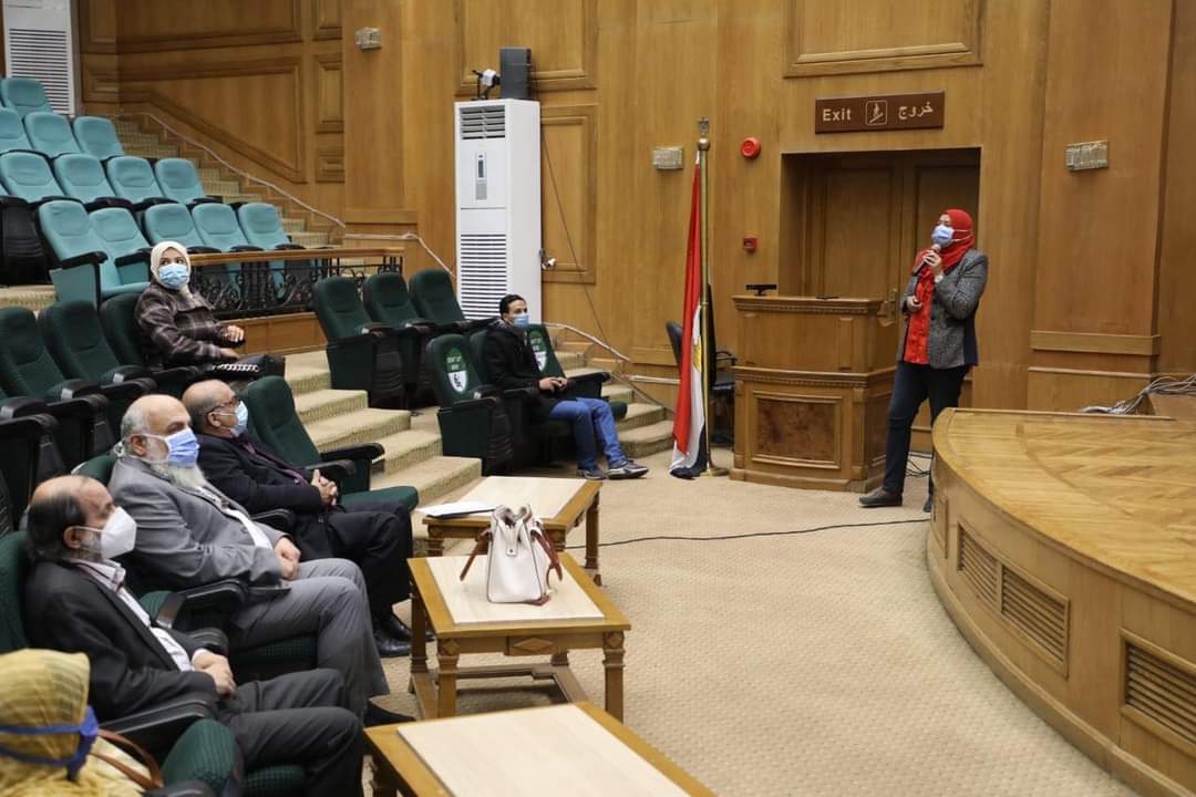 الصحة تنظم ويبينار علمي لنقل بروتوكولات علاج فيروس كورونا المستجد إلى الأطقم الطبية بدولة السودان