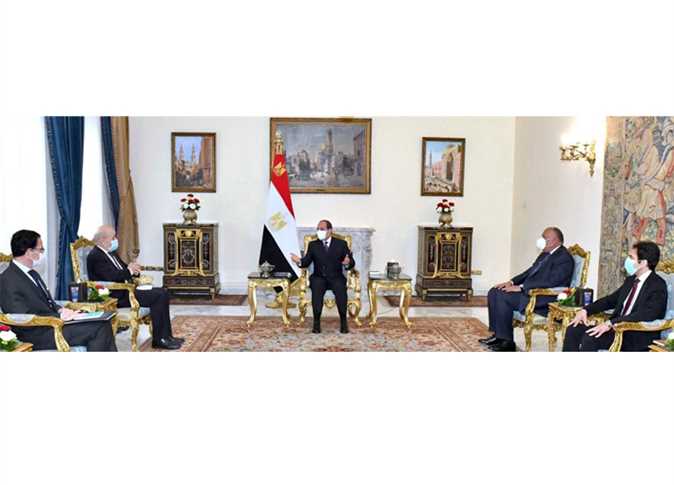السيسي: نتطلع لنقل الخبرات والتكنولوجيا الفرنسية في كل المجالات التنموية لمصر