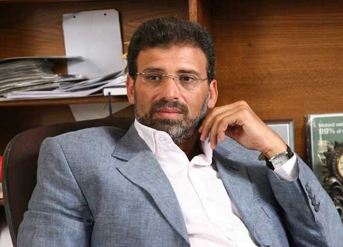 خالد يوسف يعلن عودته لمصر غدًا لدفن جثمان شقيقه